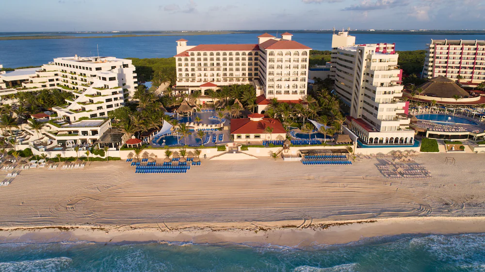 Banner principal GR Solaris Cancún