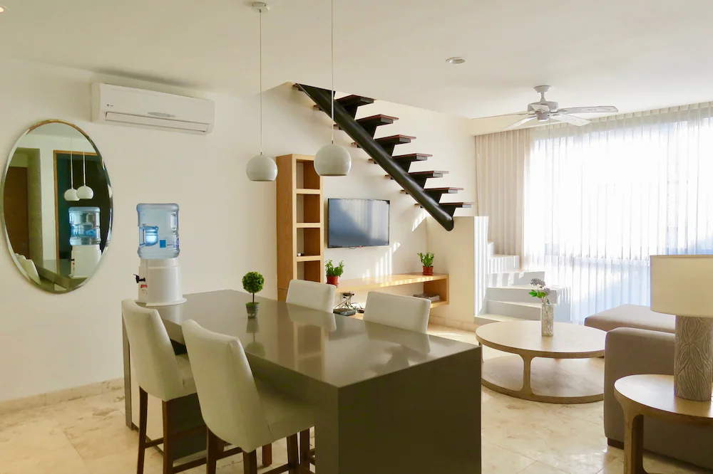 Banner Principal Anah Suites PH by Ocean Front