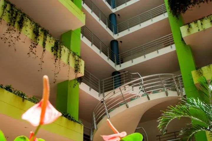 Carrusel Hoteles Armenia Hotel 2