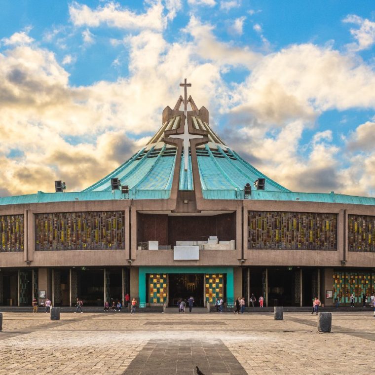 México y las mañanitas a la virgen CP 2