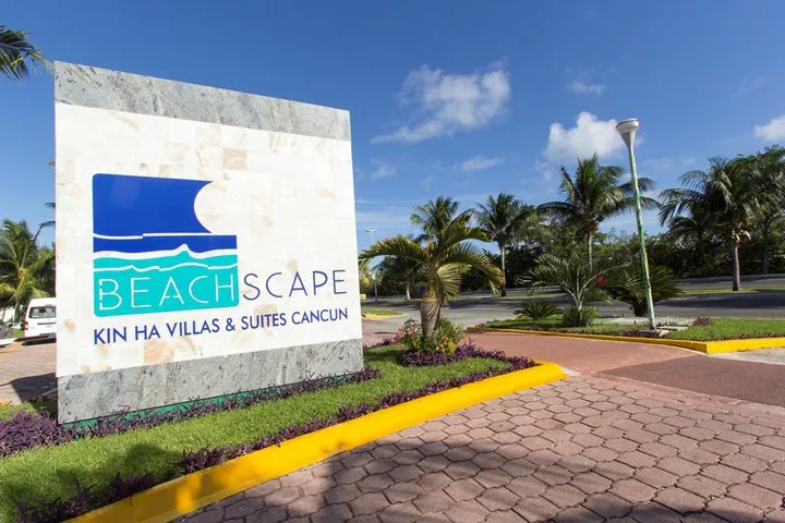 Banner Principal Hotel Beachscape Kin Ha Villas & Suites Cancún