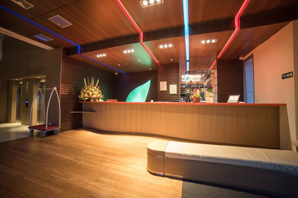 Recepción del Biohotel Organic Suites