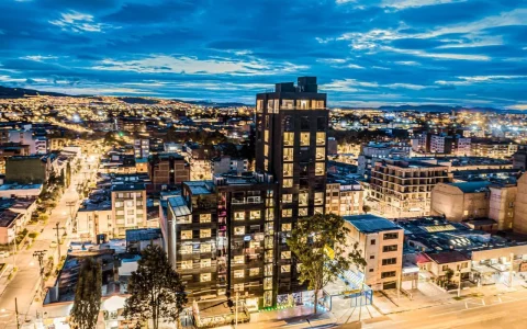 Carrusel Hoteles Black Tower Premium 2