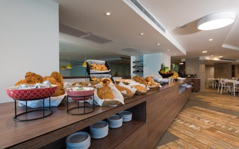Carrusel Hoteles Calypso Beach 3