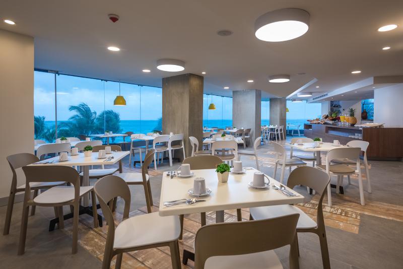 Carrusel Hoteles Calypso Beach 4