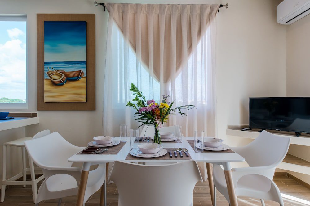 Comedor de Casa Leo Suites en Playa del Carmen