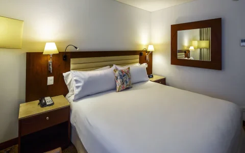 Carrusel Hoteles Hotel Chico 97 5