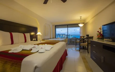 Carrusel Hoteles Crown Paradise Club Cancun All Inclusive 3