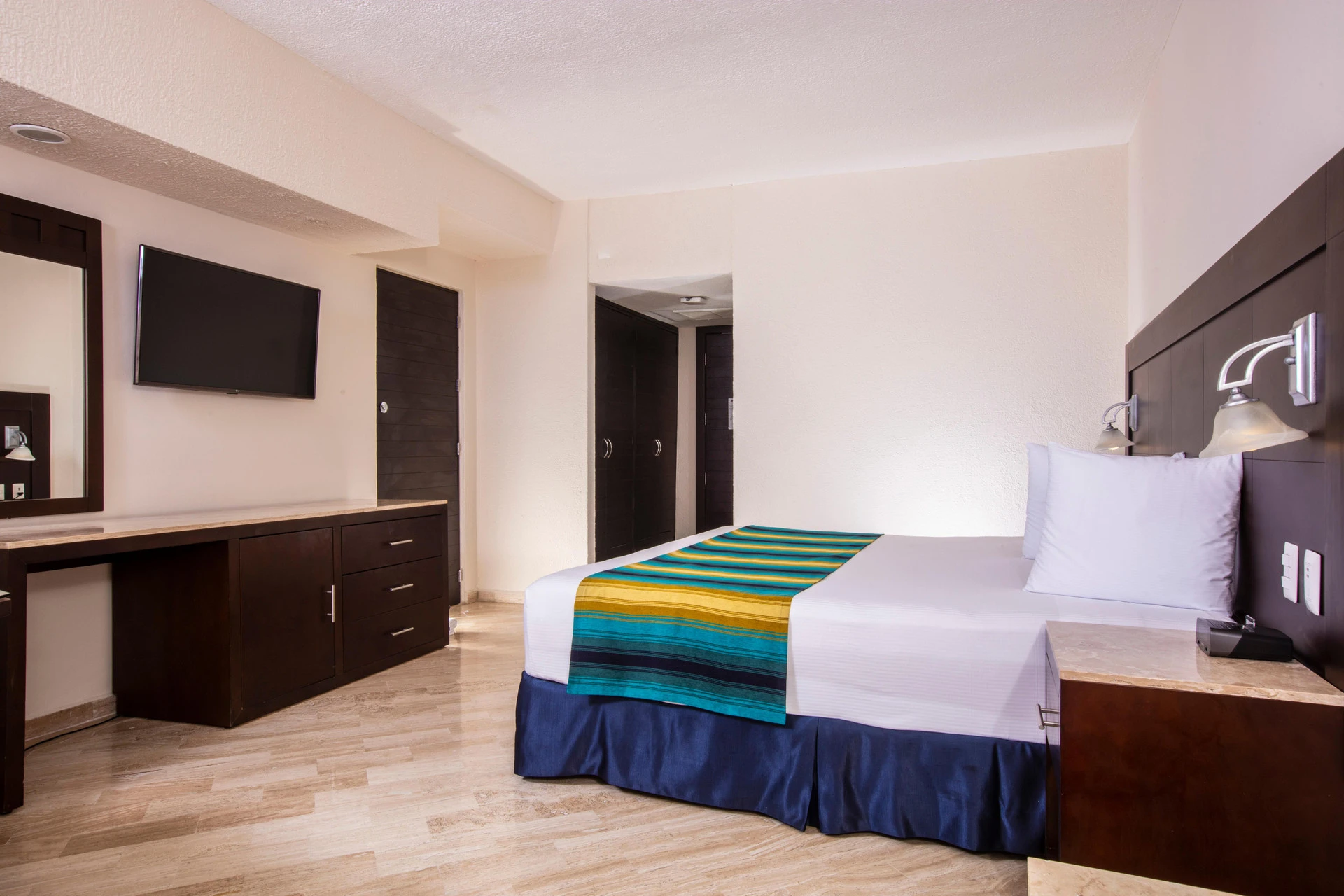 Banner Principal Hoteles Crown Paradise Club Cancun All Inclusive