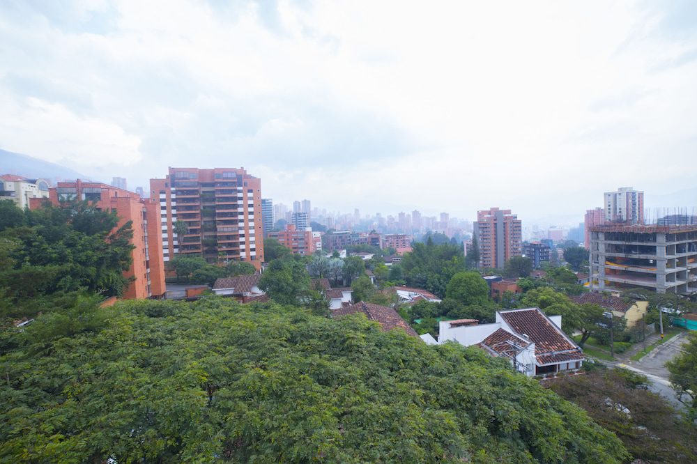 Vista desde el hotel de EcoHub Hotel Medellín en Medellín