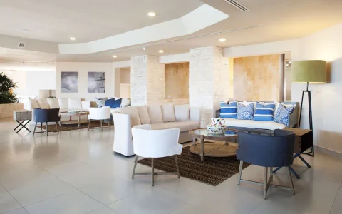 Carrusel Hoteles Emporio Cancún - with Optional All Inclusive 4