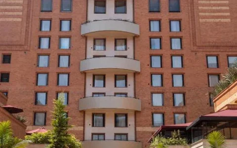 Carrusel Hoteles GHL Hotel Capital 2