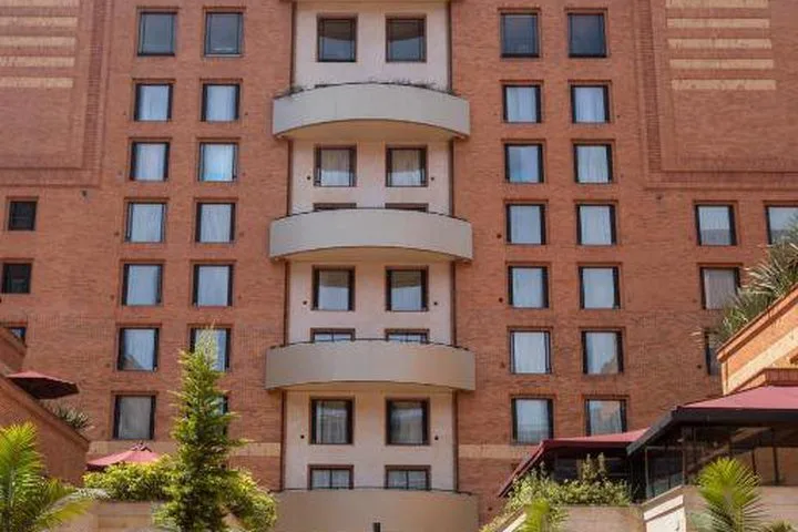 Carrusel Hoteles GHL Hotel Capital 2