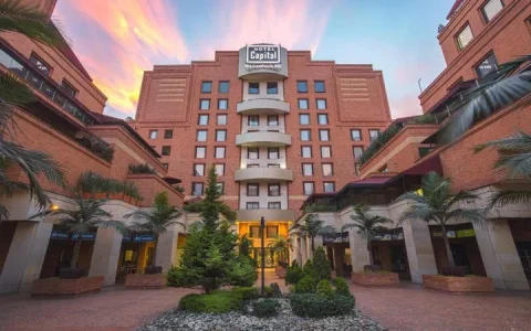 Carrusel Hoteles GHL Hotel Capital 4