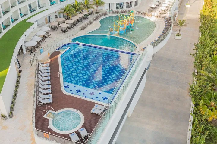 Carrusel Hoteles GHL Relax Corales de Indias 4