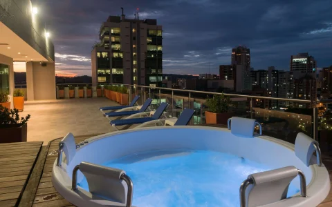 Carrusel Hoteles Hampton by Hilton Bucaramanga 4