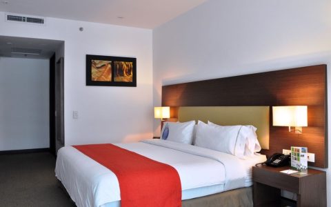 Banner Principal Hoteles Holiday Inn Express Parque de la 93