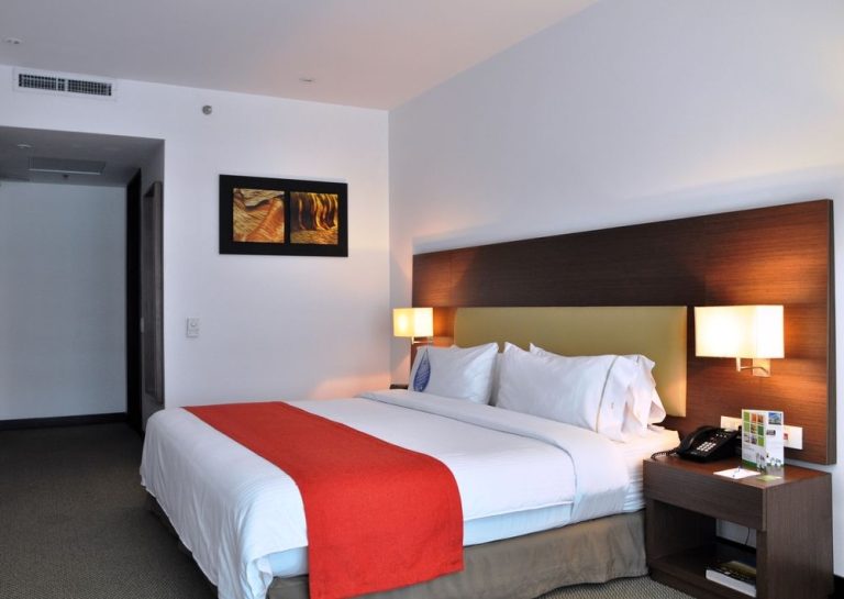Banner Principal Hoteles Holiday Inn Express Parque de la 93