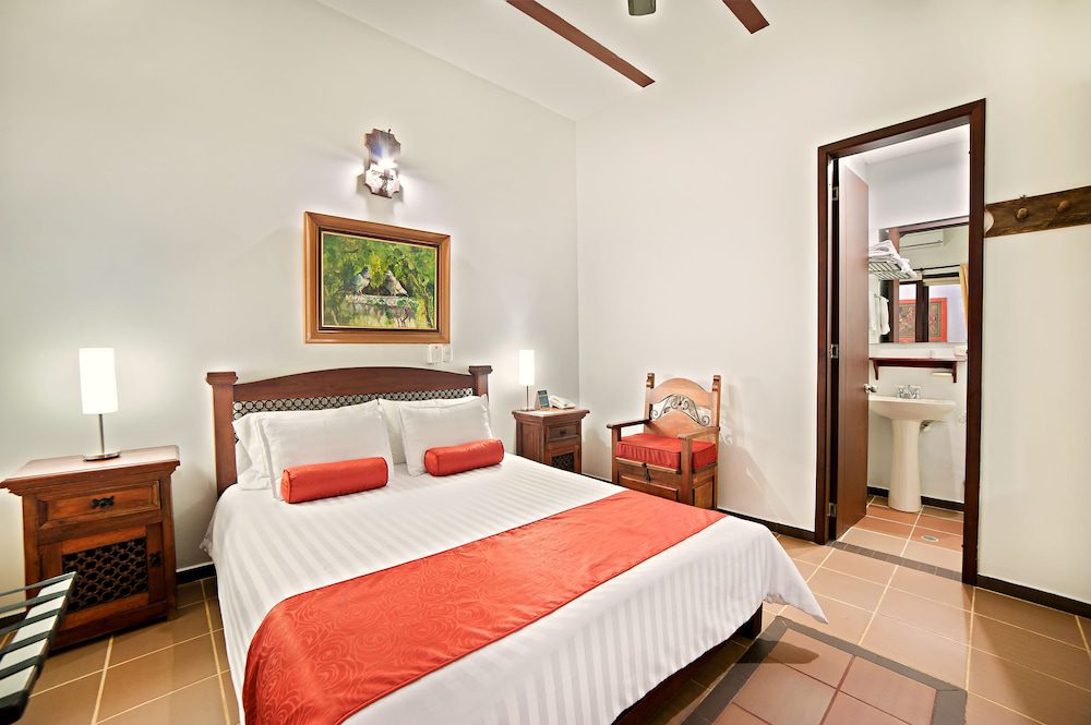 Habitación con cama doble del San Antonio Hotel Boutique