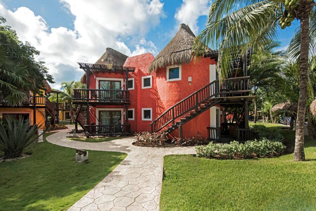 Carrusel Hoteles Iberostar Cozumel 5