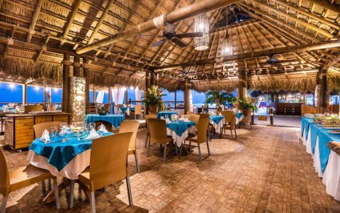 Carrusel Hoteles Isla del Encanto 5