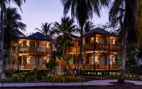 Carrusel Hoteles Isla del Encanto 6