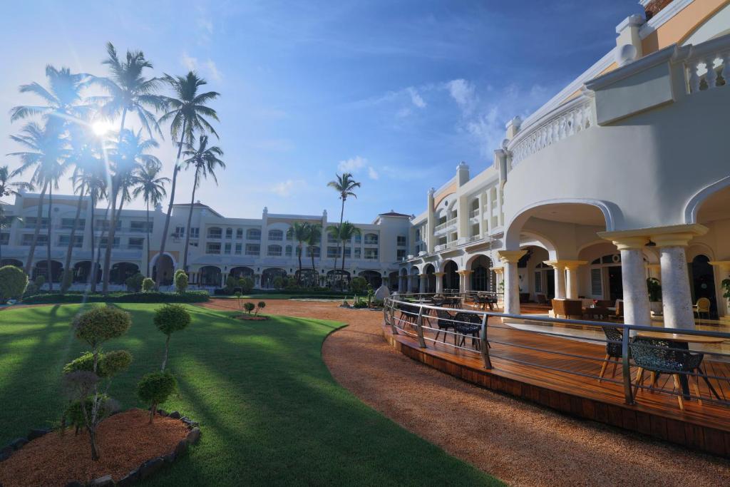 Carrusel Hoteles Iberostar Grand Hotel Bavaro 4