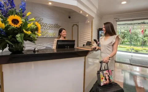 Carrusel Hoteles Lancaster House Suites 3