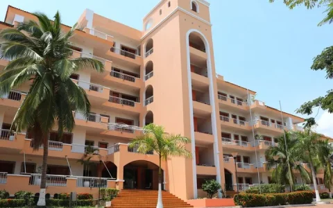 Carrusel Hoteles Peñón Suites 2