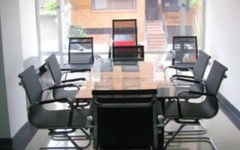 Carrusel Hoteles Regency Suites La feria 3