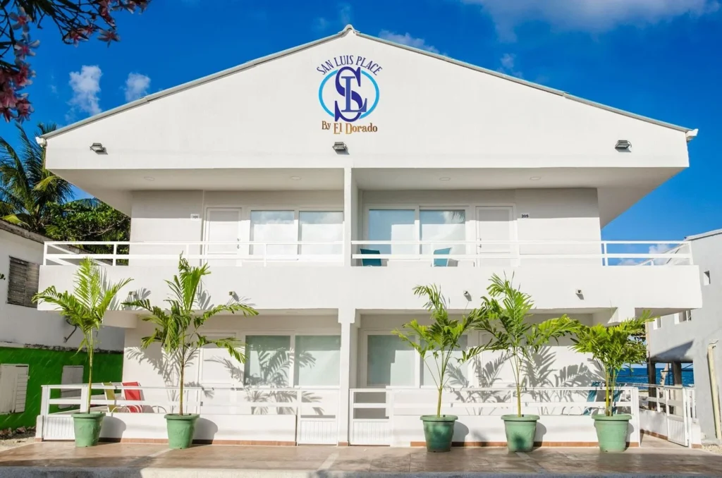 Carrusel Hoteles San Luis Place by Dorado 3