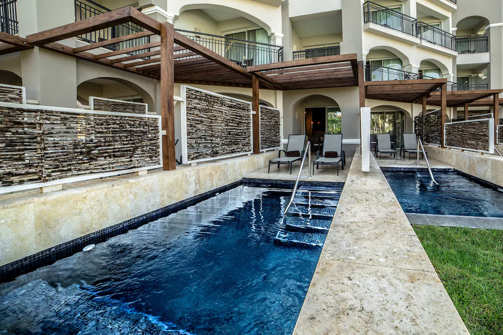 Carrusel Hoteles Secrets Royal 2