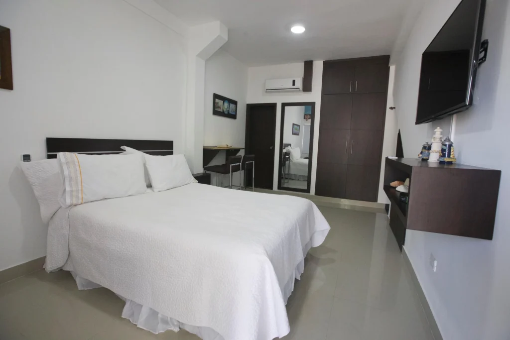 Carrusel Hoteles Hospedaje Solymar I Sarie Bay 5