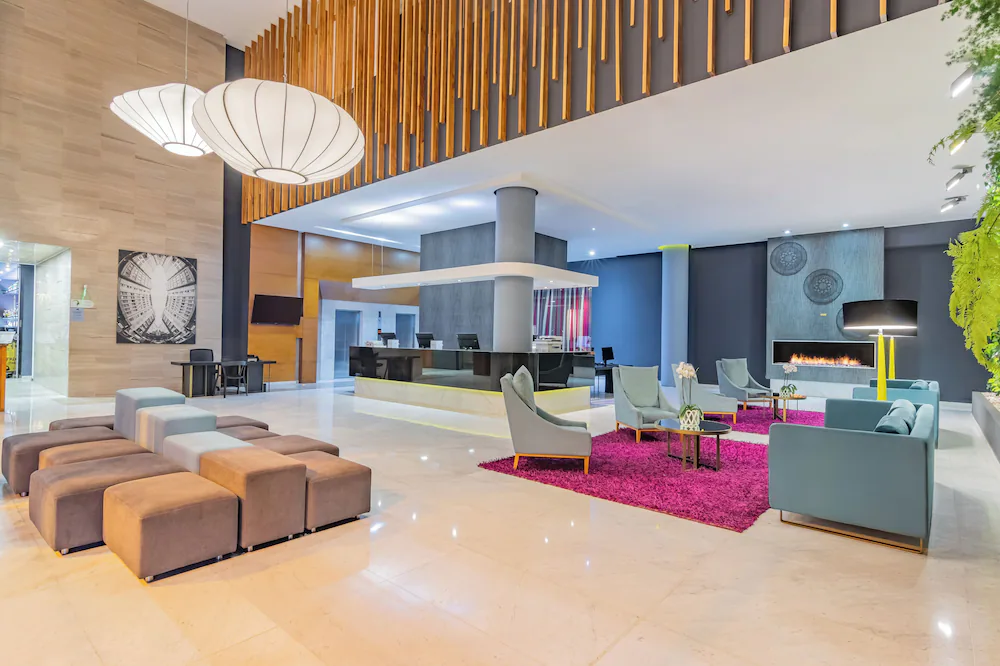 Carrusel Hoteles Sonesta Hotel Bogotá 2