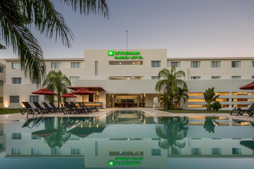 Banner Principal Hoteles Wyndham Garden Playa del Carmen