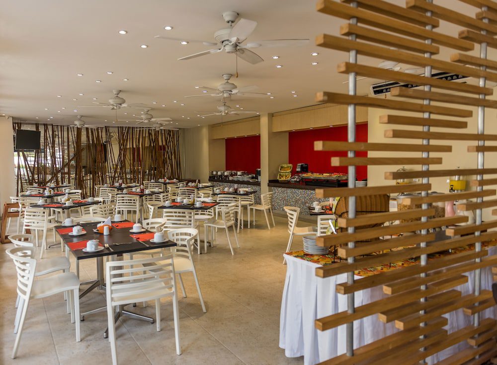 Blu Hotel by Tamacá en Santa Marta: área de desayuno