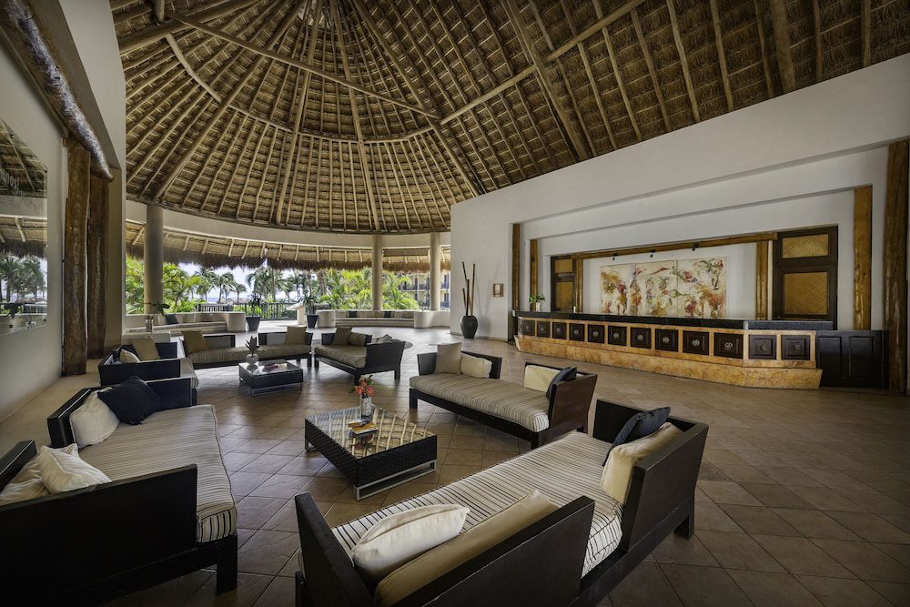 Catalonia Yucatán Beach en Puerto Aventuras: lobby