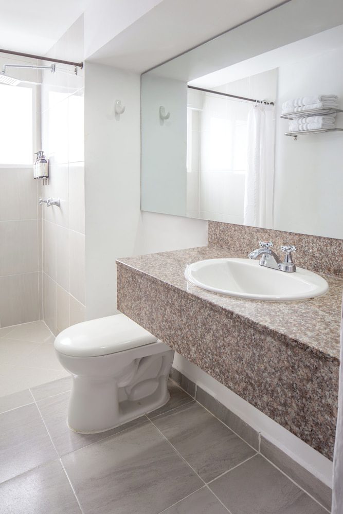 Decameron Galeón en Santa Marta: baño