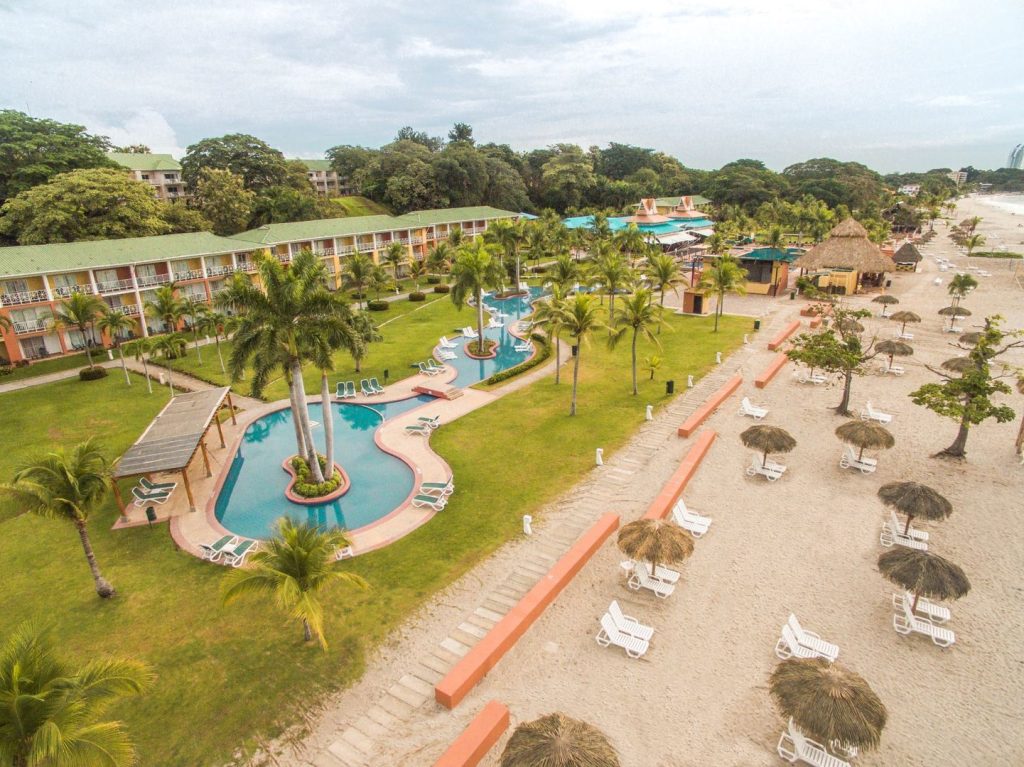 Grand Decameron Panamá en Farallón: general