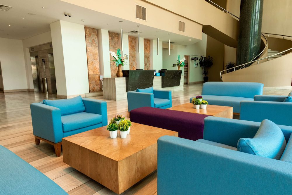 Hilton Garden Inn Barranquilla: lobby