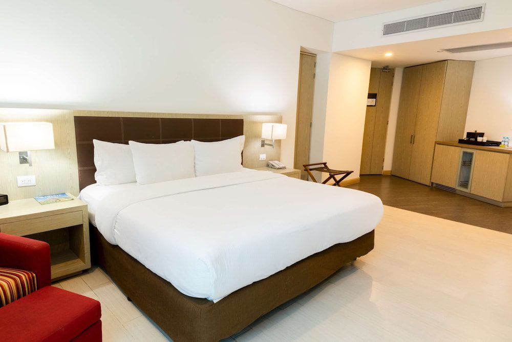 Hilton Garden Inn Barranquilla: área de sala de estar