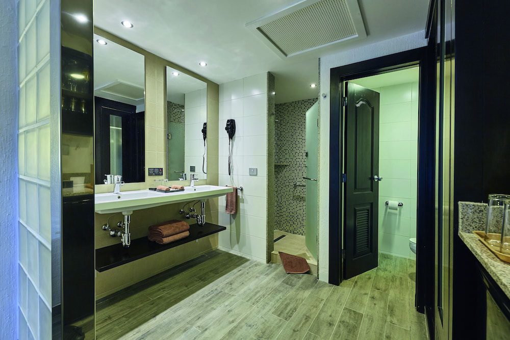 Hotel Riu Tequila en Playa del Carmen: baño