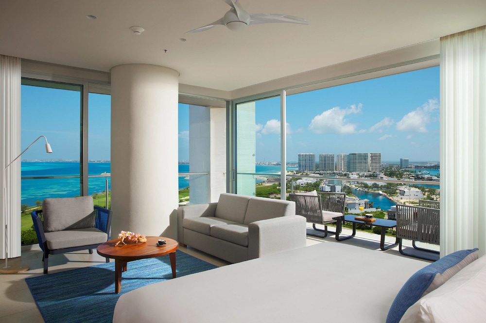 Hyatt Vivid Cancún: sala de estar