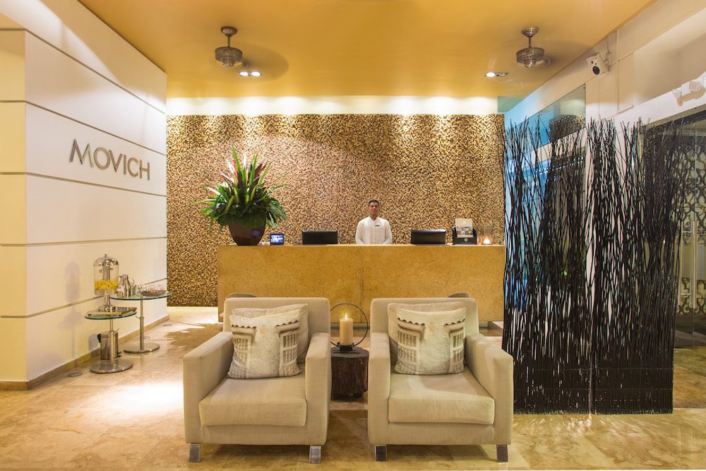 Movich Hotel Cartagena de Indias: bar en el lobby