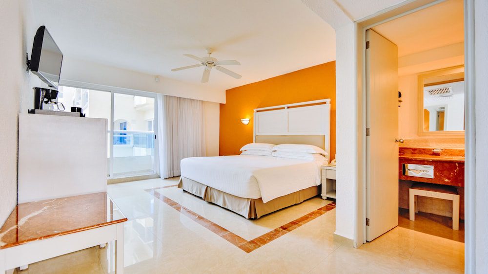 Occidental Costa Cancún en Cancún: habitación con cama doble