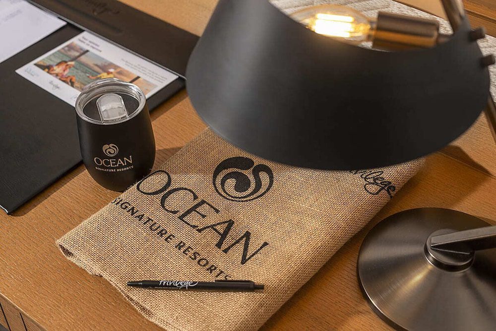 Ocean Allure Costa Mujeres: área de sala de estar