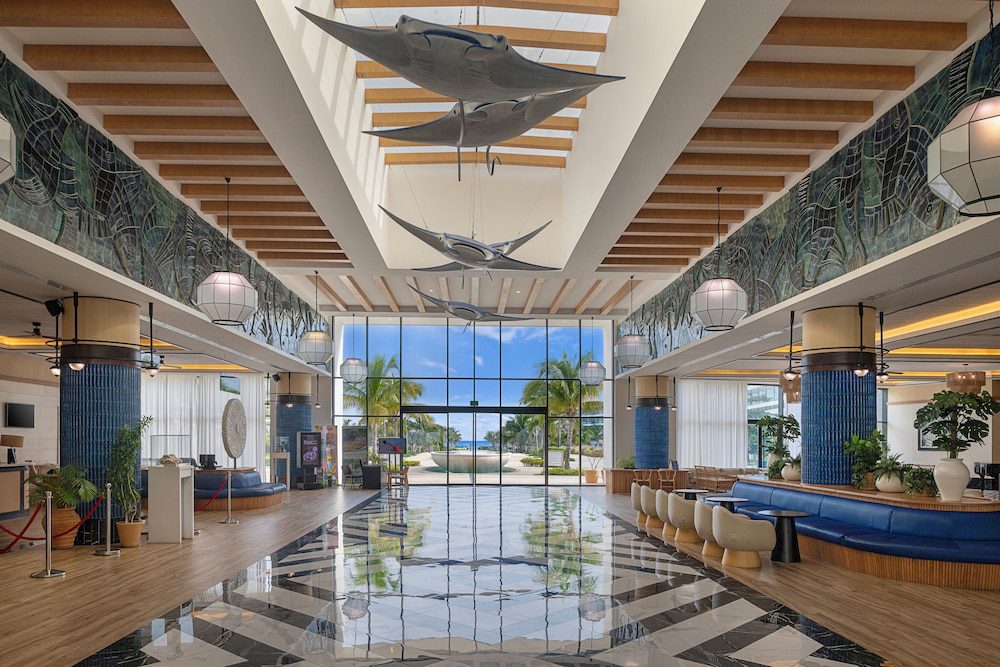 Ocean Eden Bay en Falmouth: lobby