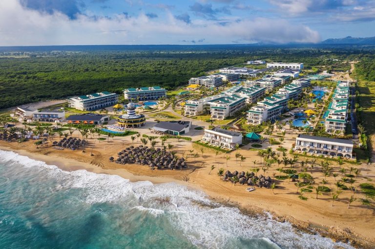 Ocean El Faro en Punta Cana: imagen principal