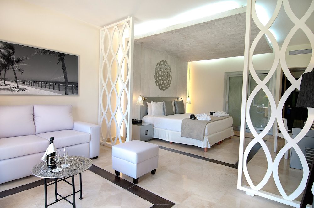 Ocean Maya Royale en Playa del Carmen: habitación