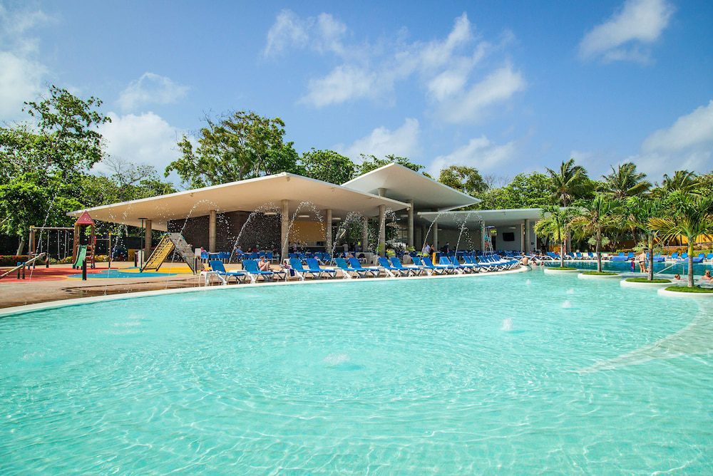 Sol Caribe Campo en San Andrés: piscina y área infantil